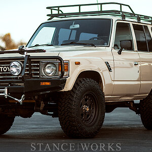 stanceworks-offroad-fj60-title.jpg