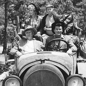 Beverly-Hillbillies-793x526.jpg