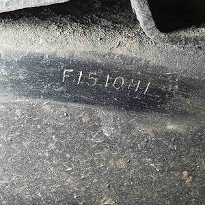 left side above behimd rear wheel.jpg