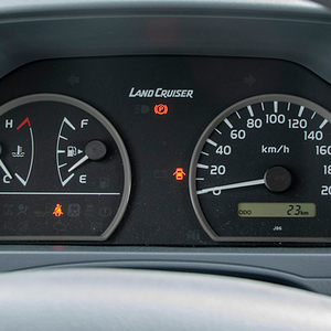 speedometer dashboard GRJ71.png