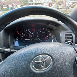 Landcruiser-07.jpeg