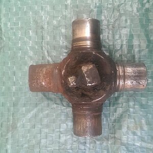 grease nipple.jpg