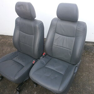 leather cruiser seats 001.JPG