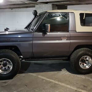 LC70 04