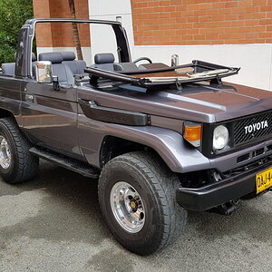 LC70 07