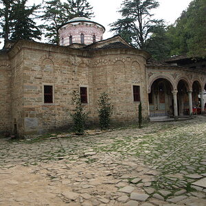 Apriltzi 076.jpg