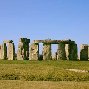 stonehenge.jpg