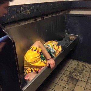 urinal.jpg