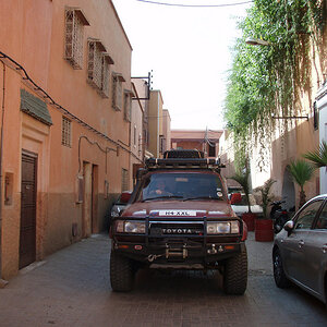 1009199161_AqxaB-L.jpg