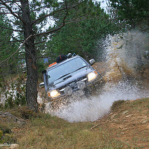 hilux01.jpg