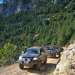 hilux11.jpg