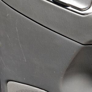 rear_speaker.jpg