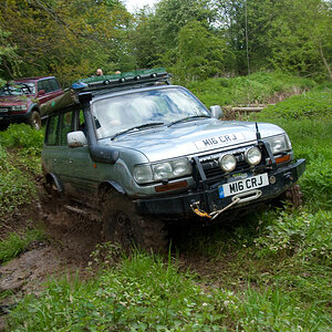 p350515657-5.jpg
