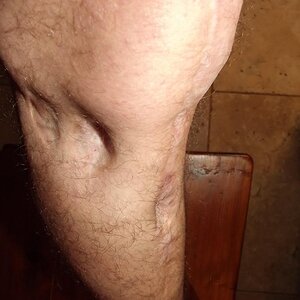 leg002_zps3e1f8fb6.jpg