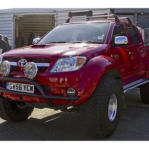 5043105-The_Arctic_Hilux_Beaulieu_zpse2cae26f.jpg