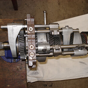 ians%20gearbox%20rebuid%20018.JPG