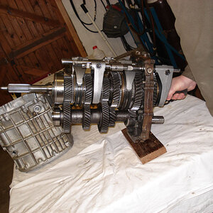 ians%20gearbox%20rebuid%20021.JPG