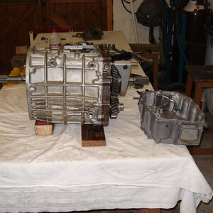 ians%20gearbox%20rebuid%20025.JPG