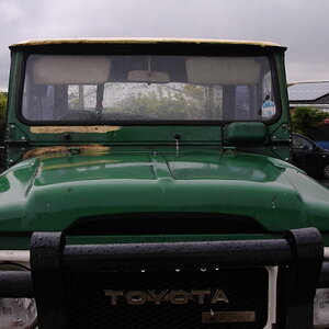Landcruiser005.jpg