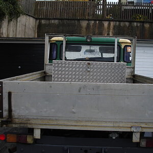 Landcruiser006.jpg