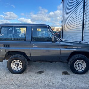 MY LJ71.jpeg