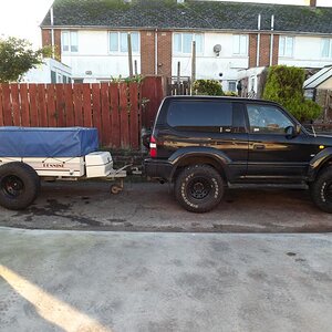 Trailer003_zpsaf105442.jpg