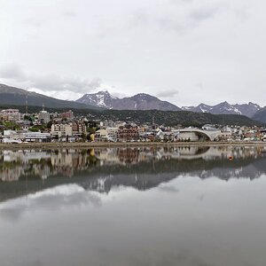 Ushuaia-See-Seite.jpg
