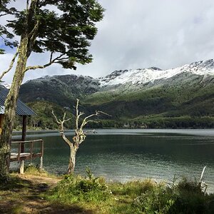 ushuaia-4x4-tour-die-erste-anden-überquerung-haus-am-see.jpg