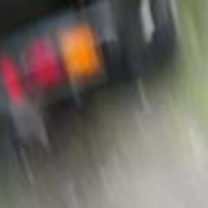 th_me004_zps19325f31.mp4.jpg
