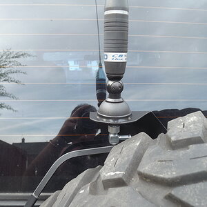 antenna%20mount%20001_zps1qjw7vuh.jpg