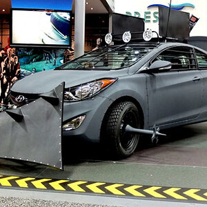 Hyundai-Elantra-Coupe-Zombie-Survival-Edition.jpg