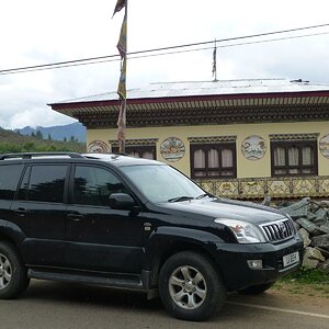 Paro House.jpg