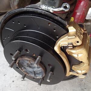 New Brakes 001.JPG