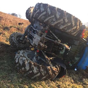 tractor1.jpg