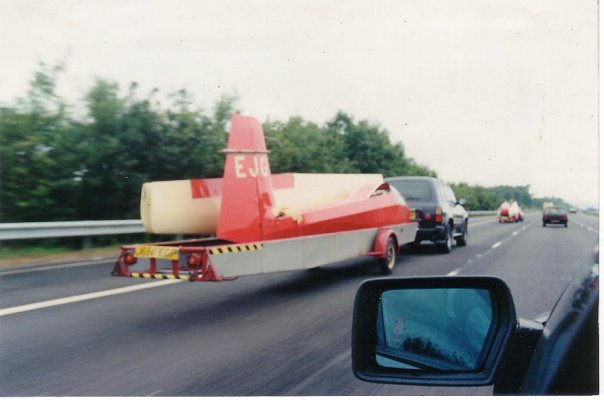 1st cruiser towing a Glider trailer.jpg