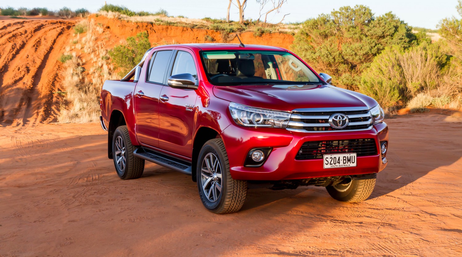 2016-HiLux-SR5-red-front-001-1-of-1-1.jpg