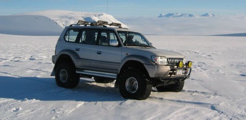 4x4-snow-and-ice-landcruiser-on-ice_zps0f8b15c9.jpg