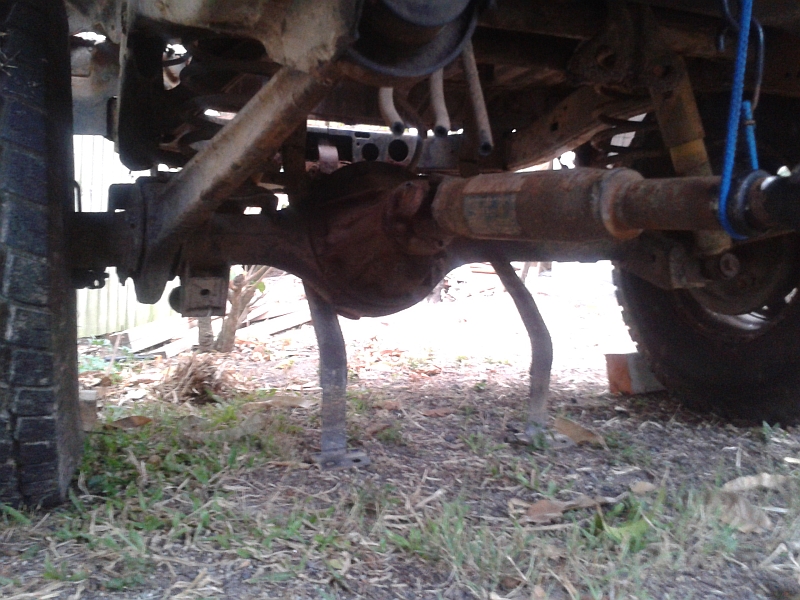 70 rear axle.jpg