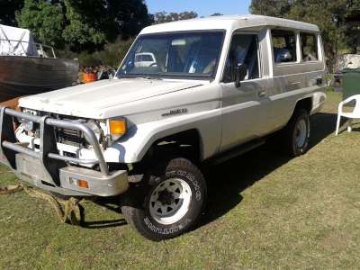 75 troopy-400.jpg