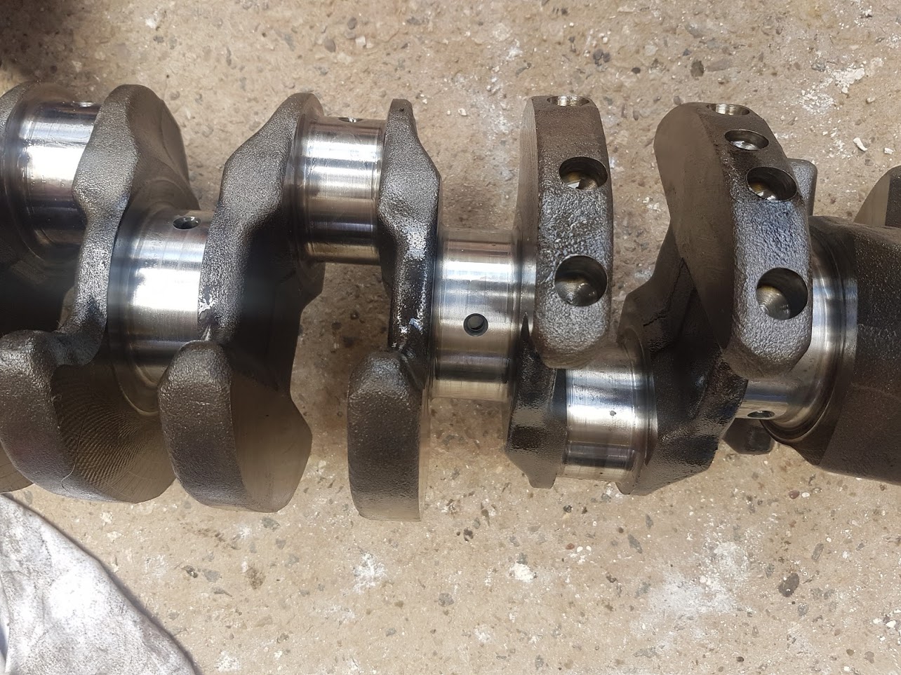 9 engine.jpg