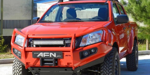 afn.isuzu.red.002.jpg