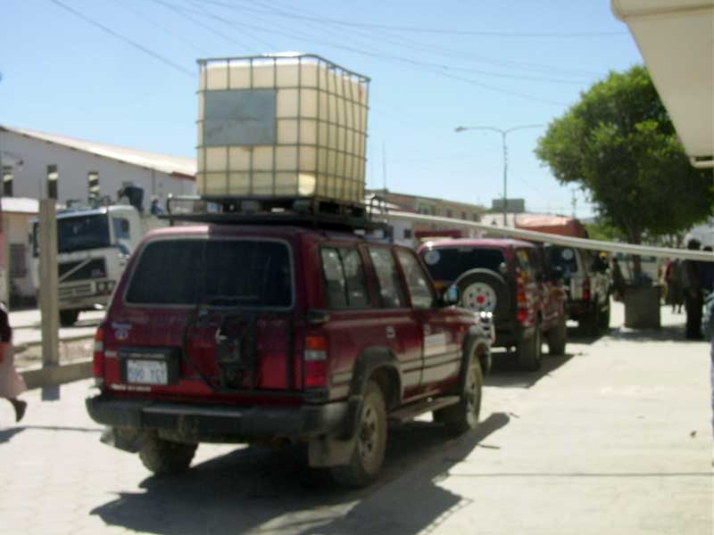 Agua-en-Uyuni.jpg