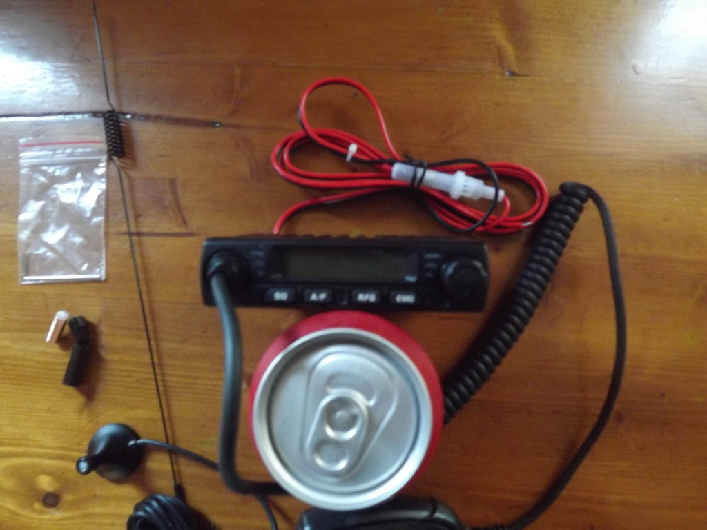 CB%20Radio%20002_zpstbyxceuf.jpg