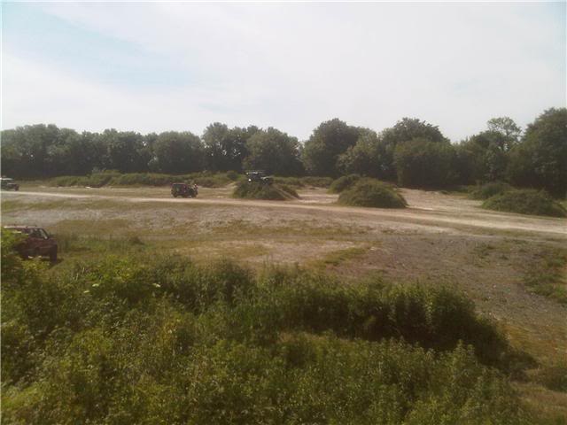Charlton4.jpg