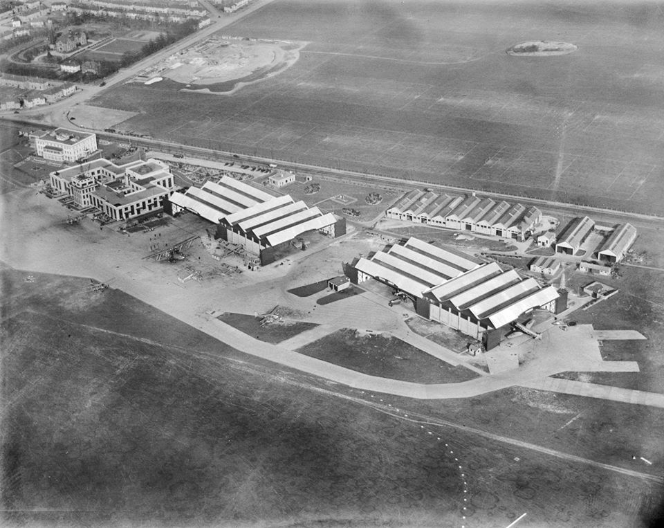 croydon airport.jpg