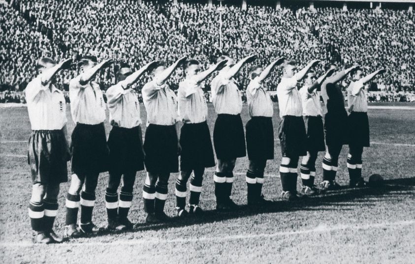 England Nazi salute .jpg