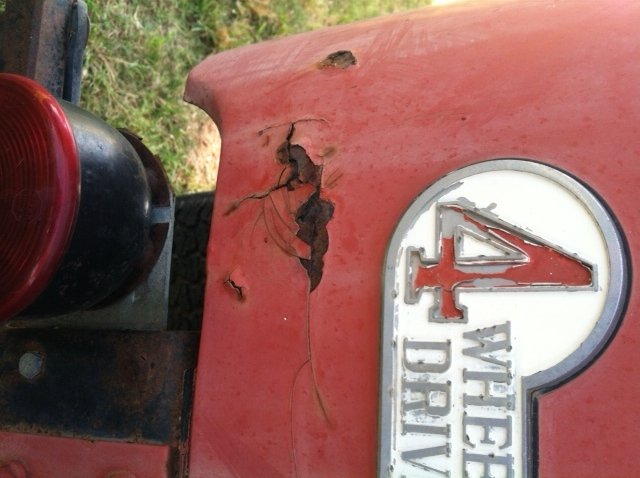 FJ40_rust.JPG