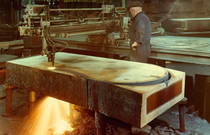 Flamecutting1.jpg
