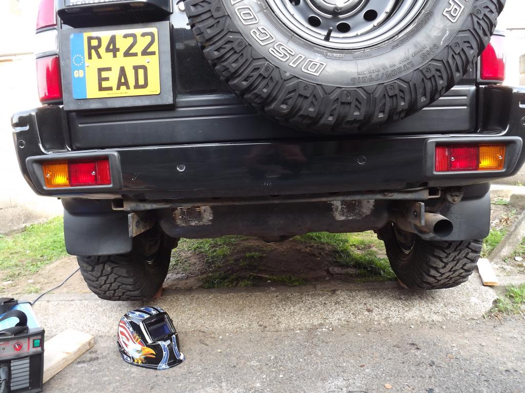 fueltank004_zpsc774bd72.jpg