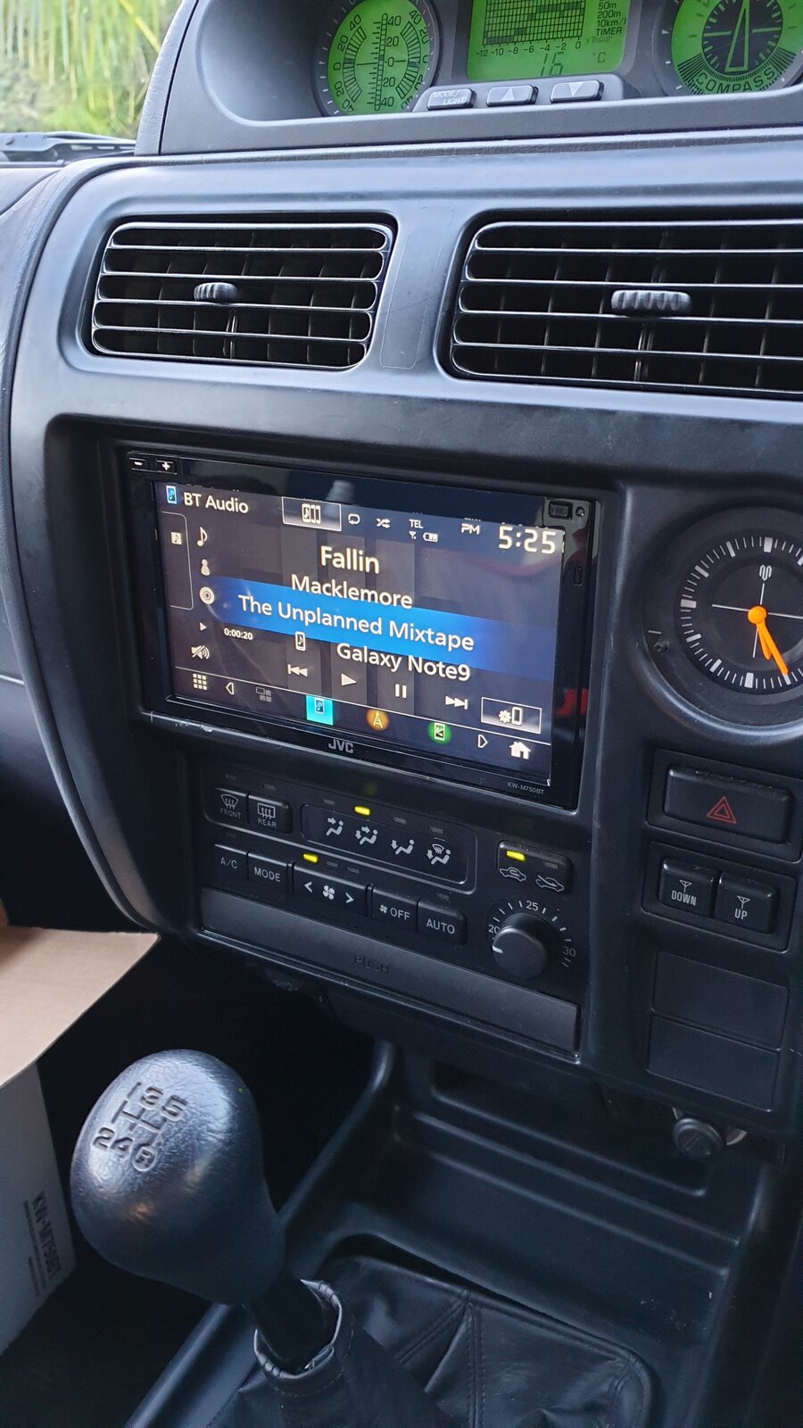 Head Unit.jpg